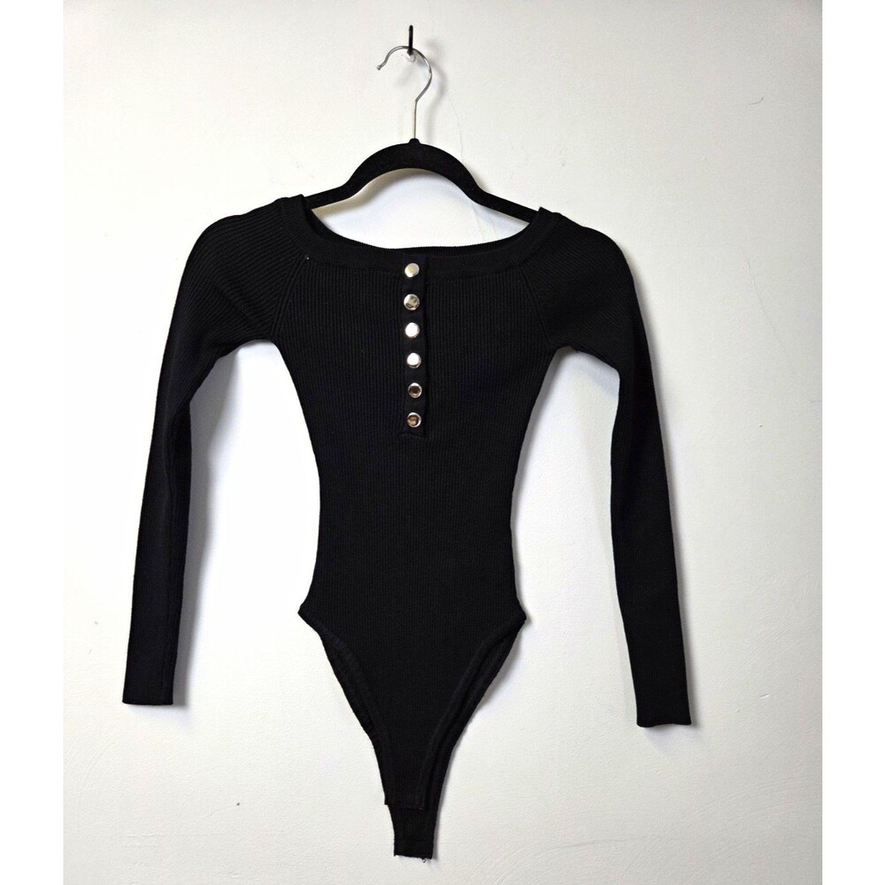 Forever 21 Women's Black Solid Opaque Long Sleeve Snap Bodysuit, Size S